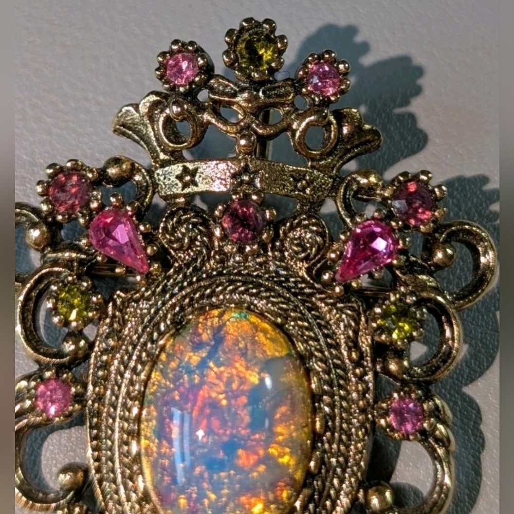 Vintage Sarah Coventry Contessa Brooch Victorian Crown Foil Rhinestones Pin - Picture 6 of 11